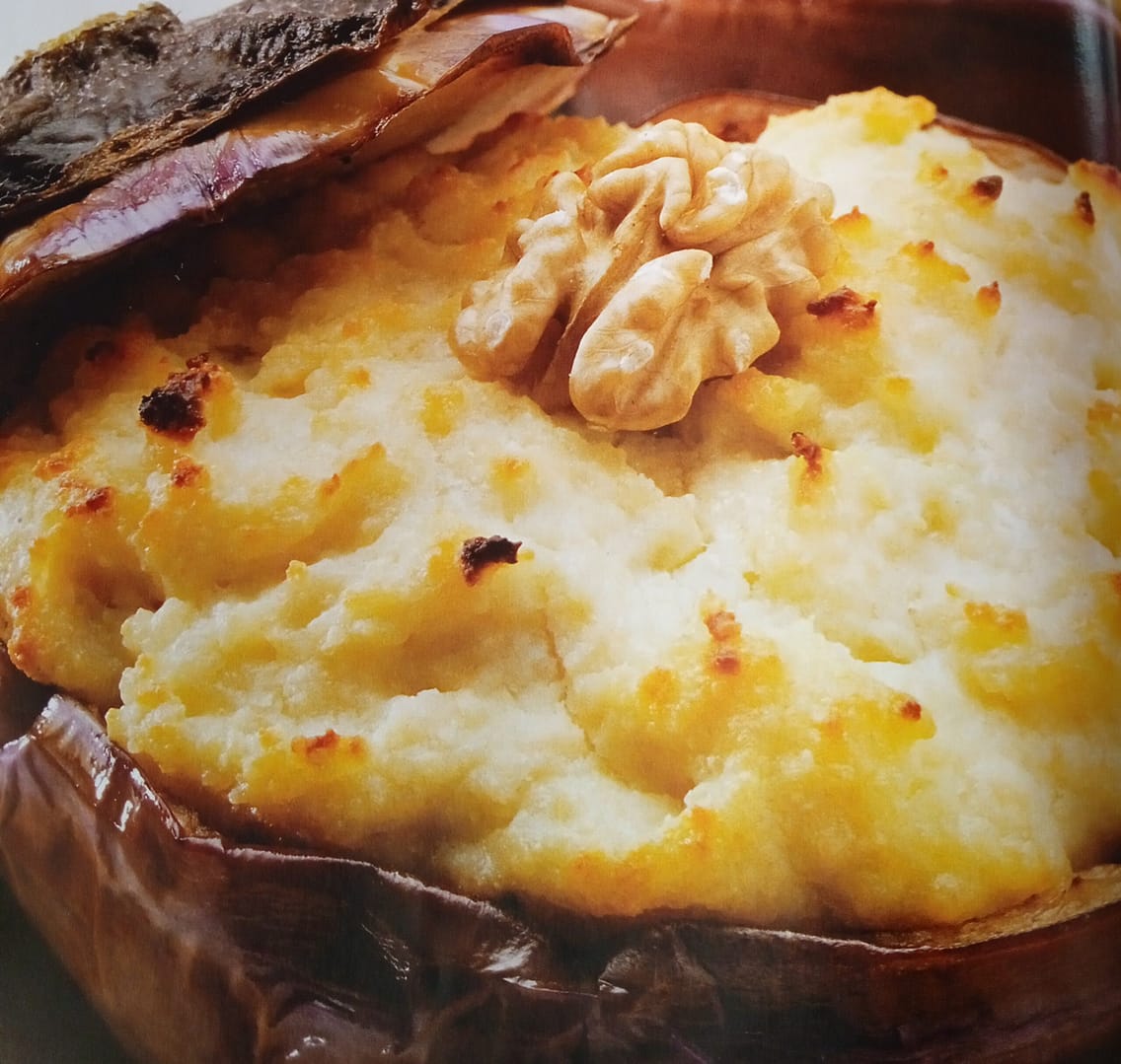 Melanzane con crema di noci e ricotta