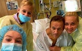 NAVALNY NAVALNY SALVATO IN GERMANI DALL'AVVELAMENTO