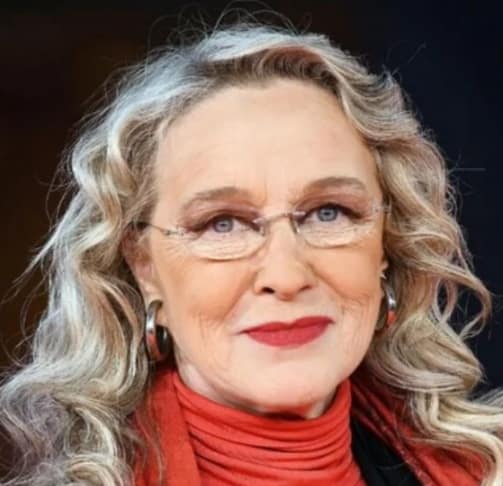 ELEONORA GIORGI CONFESSIONE CHOC: "HO UN CANCRO"