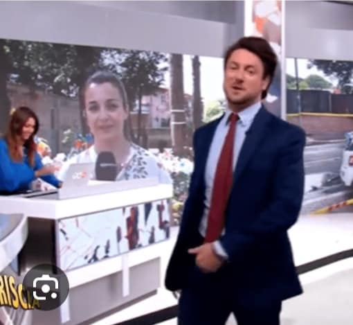 Giambruno e i complimenti fuori onda