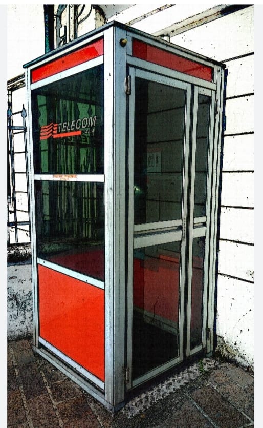 CABINE TELEFONICHE TIM LE DA NUOVA VITA