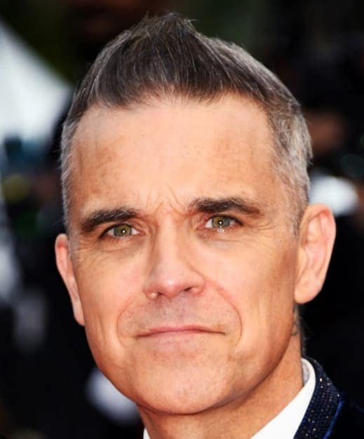 ROBBIE WILLIAMS HA COMPITO 50 ANNI