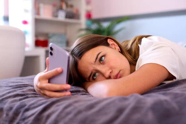 LA DEPRESSIONE GIOVANILE, COSA ACCADE.