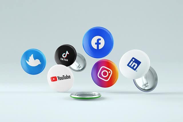 FACEBOOK E INSTAGRAM A PAGAMENTO SENZA PUBBLICITA'